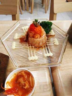 ซาชิมิ เลิฟเวอร์ส