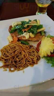 ร้านอาหาร ซันสตาร์สยาม