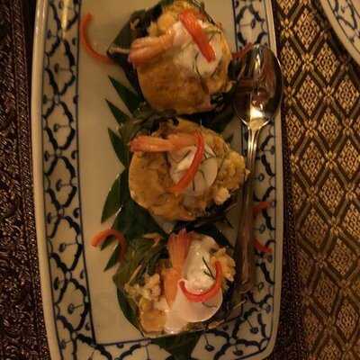 ขันโตก ไทย คูซีน