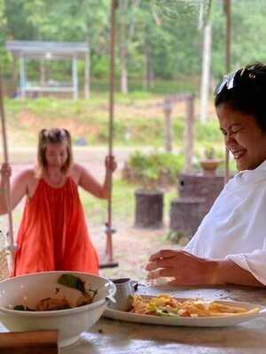 อีสานไฟน์