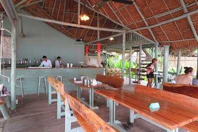 Sea View Restaurant Tian Og Bay