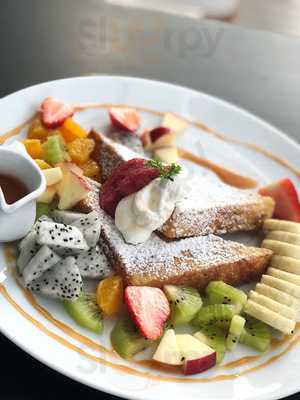 เดอะ เซอเคิล คอฟฟี่ บูติก - ฉลอง