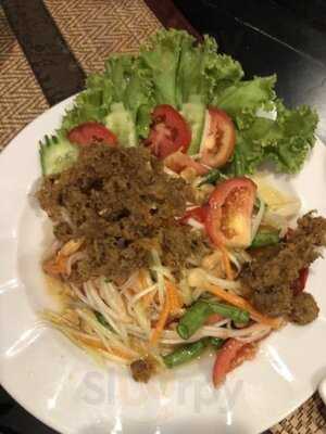 ร้านอาหารน้ำข้าว