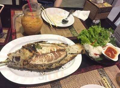 ร้านอาหารน้ำข้าว