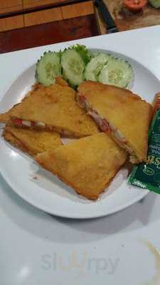 โคโคนัท แอนด์ ซีฟู้ด