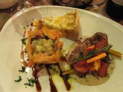 ห้องอาหาร ทูเชฟ