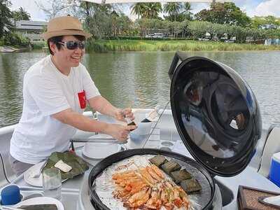 บริษัท เดอะ โฟลทติ้ง โดนัท จำกัด