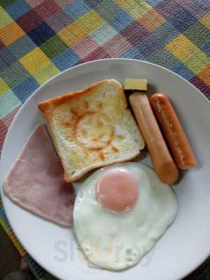 ร้านสเต็กรถโฟล์ค คลองกระซ้า