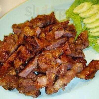 ร้านอาหาร เรือนวารี