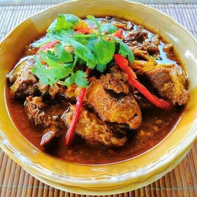 ร้านอาหารเรือนคำ​