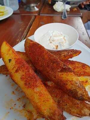 Angus O'tool's Irish Pub