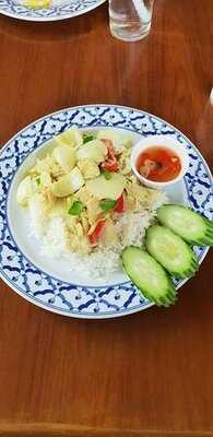 สวนน้ำมิ่งมิตร (suan Nam Ming Mit)