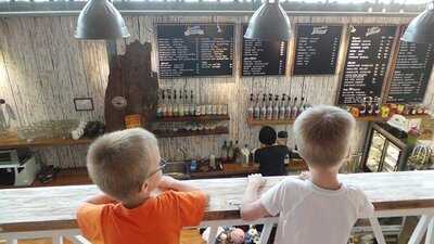 พิม บิสโทร & เบเกอรี่