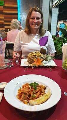 กรีนเปปเปอร์ เรสเทอร์รองแอนด์บาร์