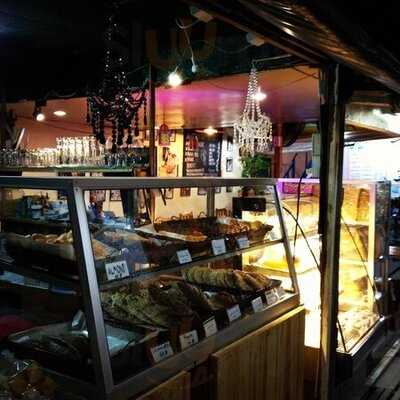 Bakery Hut Koh Phi Phi