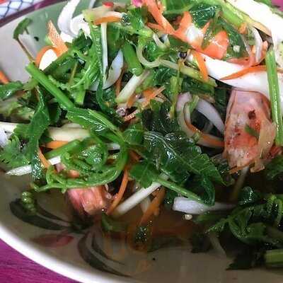 ร้านอาหารส้มตำจำรุง