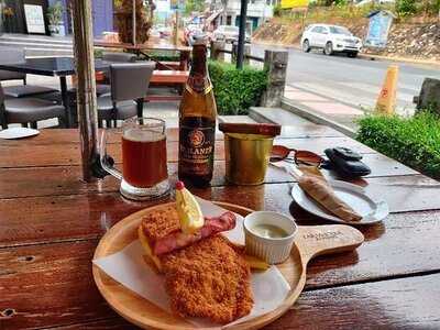 ฟาร์มเฮ้าส์ เรสเตอรองท์ ระนอง