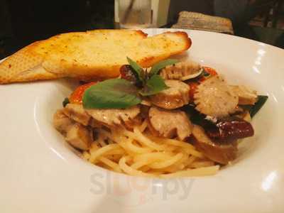 Ranong Hideaway Restaurant