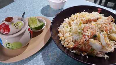 ร้านอาหารบ้านคุณปู่