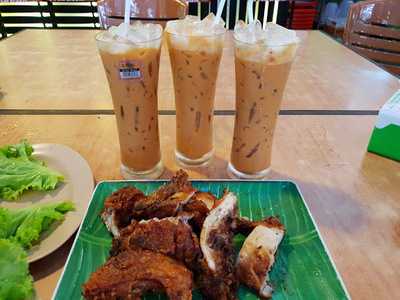 ไก่ทอดเดชา