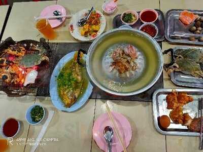 ริมรั้ว กระทะร้าน