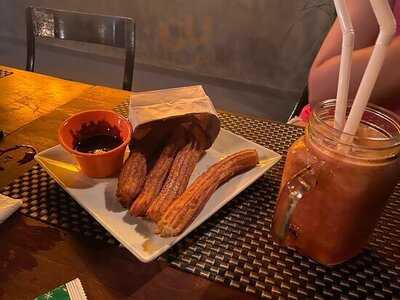 เดอะ บีช ซีฟู้ด แอนด์ กริลล์