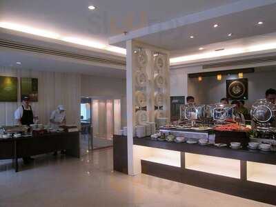 ห้องอาหารช้างเผือก