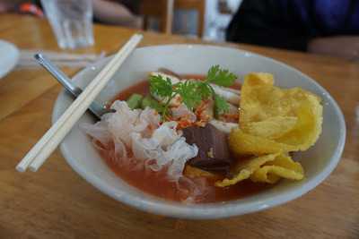 ก๋วยเตี๋ยวเรือ อองตอง