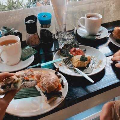 เดอะ ไฮด์เอาท์ 