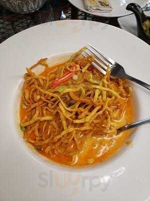 บ้านบุรี คาเฟ่ แอนด์ เรสเทอรองค์