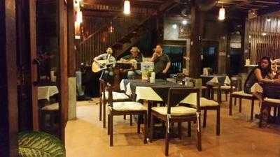 Dash! Restaurant And Bar