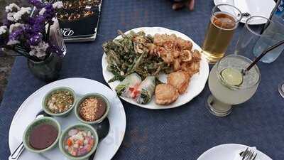 Dash! Restaurant And Bar