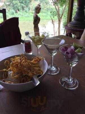 บ้านข้าวซอย