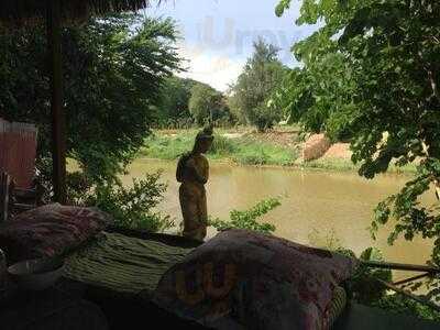 บ้านข้าวซอย