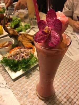 Eat On Earth Restaurant And Bakery