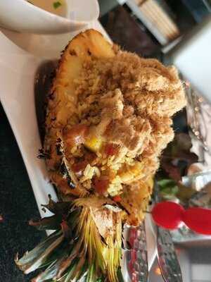 จริต อาหารไทยและไวน์ชั้นเลิศ