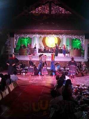 คุ้มขันโตก