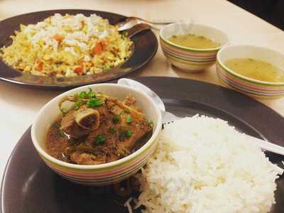 Super Wings Cafe & Bistro