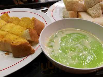 มนต์นมสด