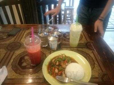 อูโน พิซซ่า อิตาลี & ไทยฟู้ด เรสเตอรองท์