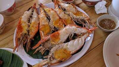 มุมอร่อยโคโม่ - เขาชีจรรย์