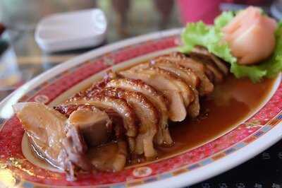 ไฉไลติ่มซำ