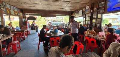 ก๋วยเตี๋ยวบ้านดิน