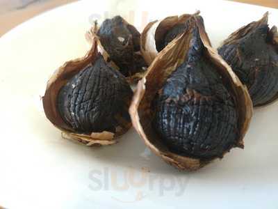 ร้านอาหารญี่ปุ่น โมมิจิ