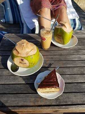 Koppee Espresso Bar & Restaurant