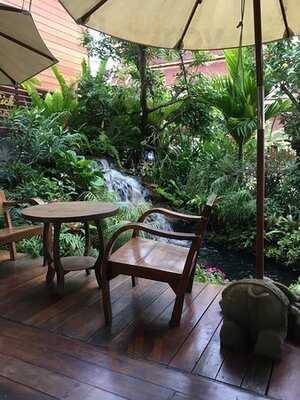 Rich Garden House - Homemade Bakery & Cafe