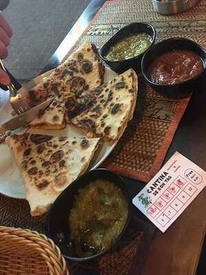 คานทิน่า ดิ เกาะเต่า