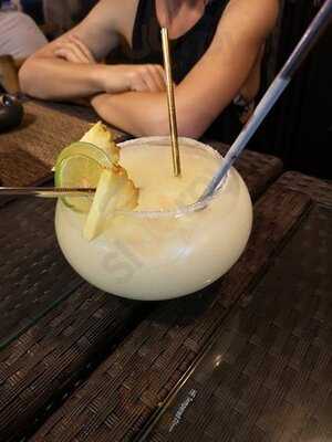 คานทิน่า ดิ เกาะเต่า