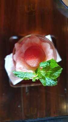 เดย์ & ไนท์ ออฟ สุราษธานี