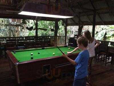 Khaosok Tree House Resort